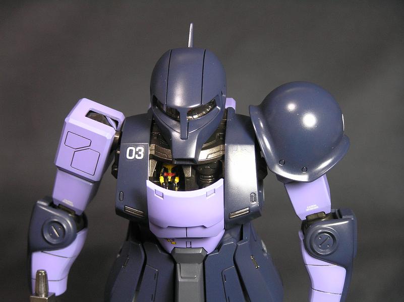 ＭＧ MS-05B 旧ザク 黒い三連星 完成品